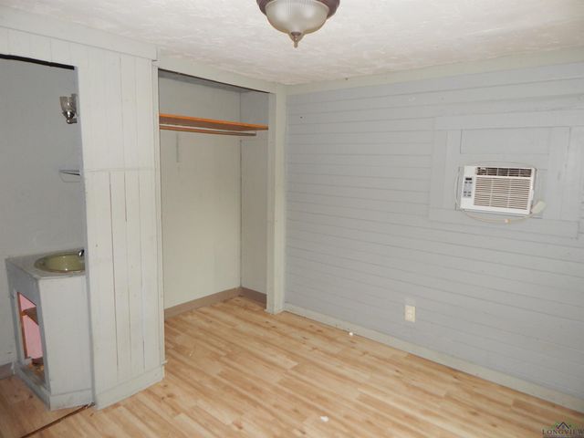 214 LAWRENCE ST., Gilmer, TX 75644