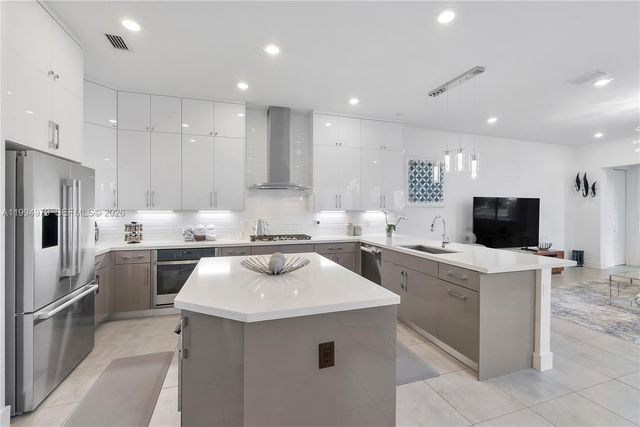 10585 Cobalt Court, Parkland, FL 33076