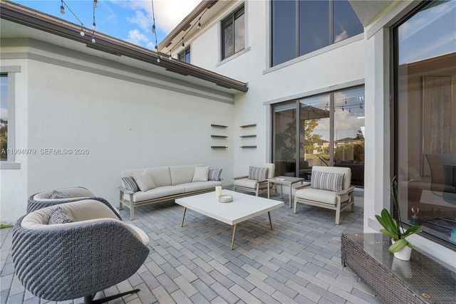 10585 Cobalt Court, Parkland, FL 33076