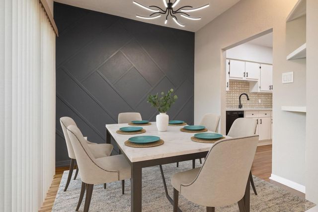 1818 Augusta Drive 13, Houston, TX 77057