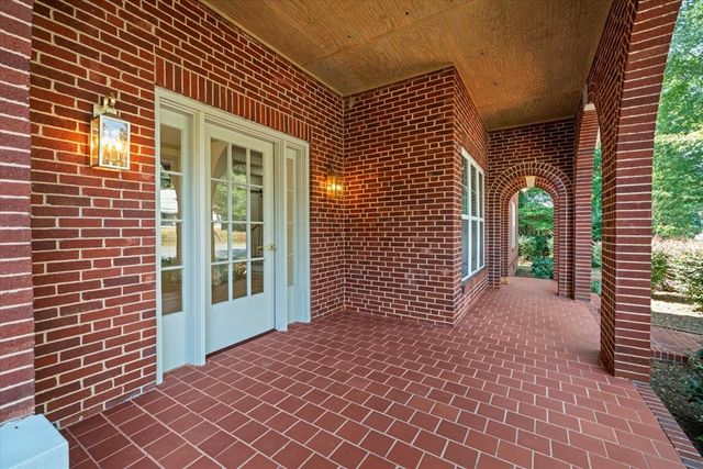 703 W Walnut Avenue, Dalton, GA 30720