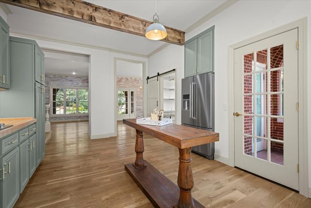 703 W Walnut Avenue, Dalton, GA 30720