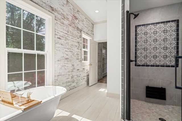 703 W Walnut Avenue, Dalton, GA 30720