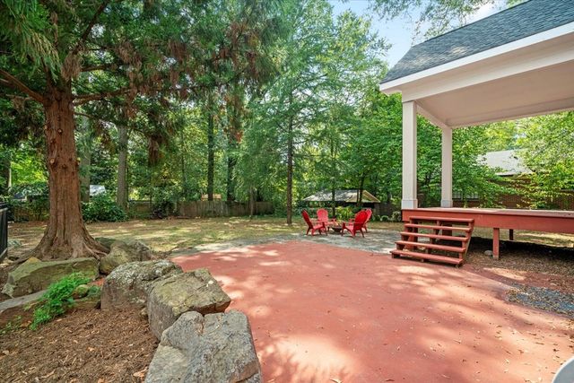 703 W Walnut Avenue, Dalton, GA 30720