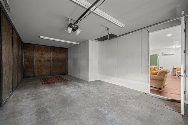 703 W Walnut Avenue, Dalton, GA 30720