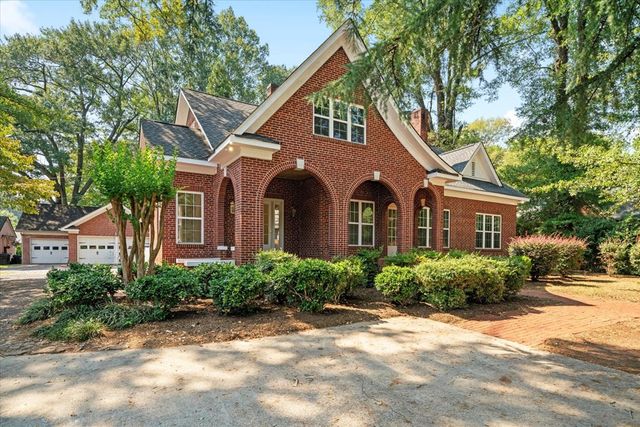 703 W Walnut Avenue, Dalton, GA 30720