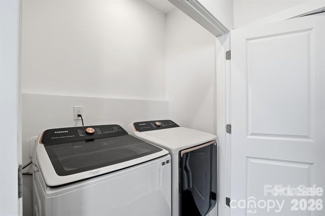 102 Snyder Court NE, Concord, NC 28025