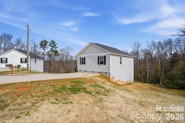 102 Snyder Court NE, Concord, NC 28025
