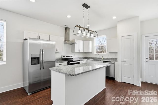 102 Snyder Court NE, Concord, NC 28025