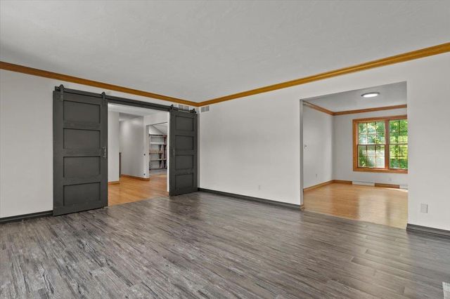 2752 WOODLAND HILLS COURT, Green Bay, WI 54311