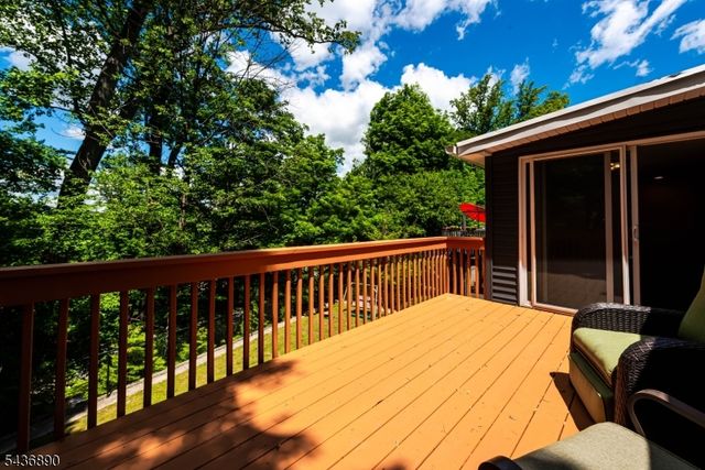 83 Hilltop Trl, Sparta Twp., NJ 07871