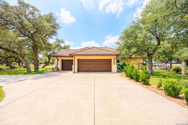 26511 Forest Link, New Braunfels, TX 78132
