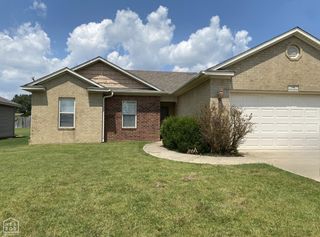 358 Wildwood Pt, Jonesboro, AR 72405