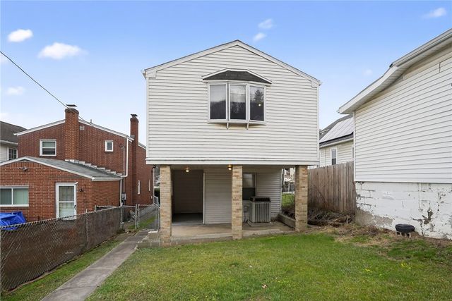 1212 Woodward Ave, Mckees Rocks, PA 15136