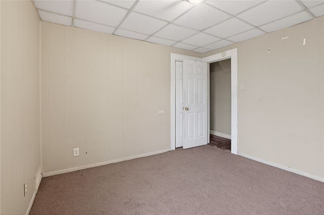 1212 Woodward Ave, Mckees Rocks, PA 15136