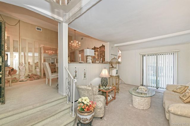 22 Pioneer Boulevard, South Huntington, NY 11746