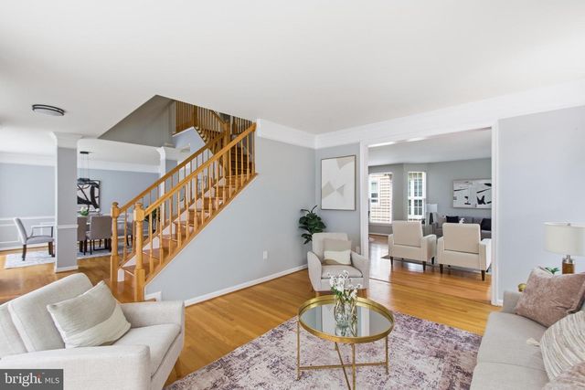 6372 ALDERMAN DR, Alexandria, VA 22315
