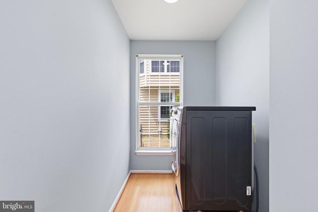 6372 ALDERMAN DR, Alexandria, VA 22315