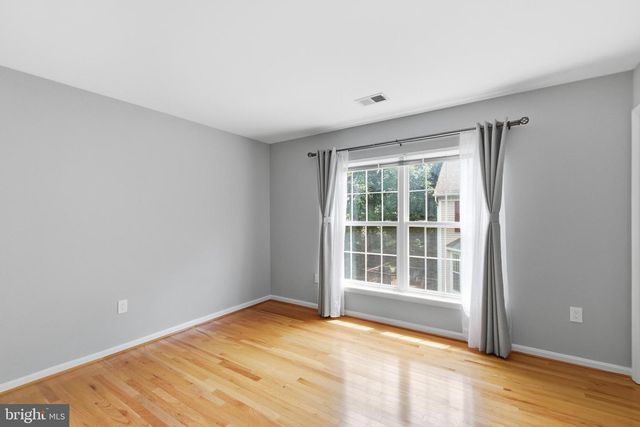 6372 ALDERMAN DR, Alexandria, VA 22315