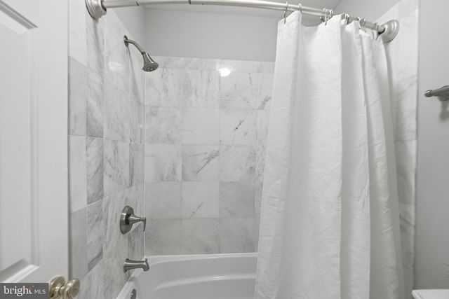 6372 ALDERMAN DR, Alexandria, VA 22315