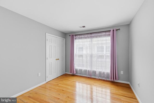 6372 ALDERMAN DR, Alexandria, VA 22315