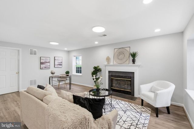 6372 ALDERMAN DR, Alexandria, VA 22315