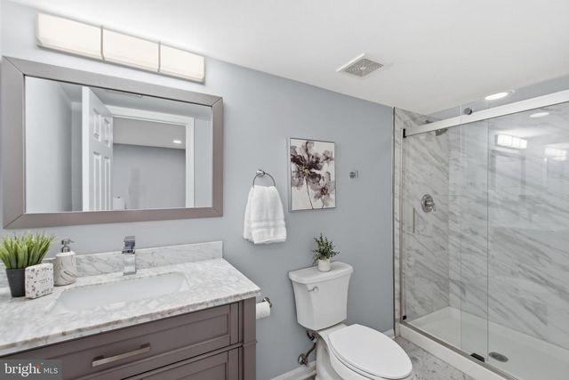6372 ALDERMAN DR, Alexandria, VA 22315