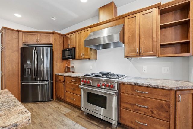 1894 STATELY CONIFER RIDGE, Rosholt, WI 54473