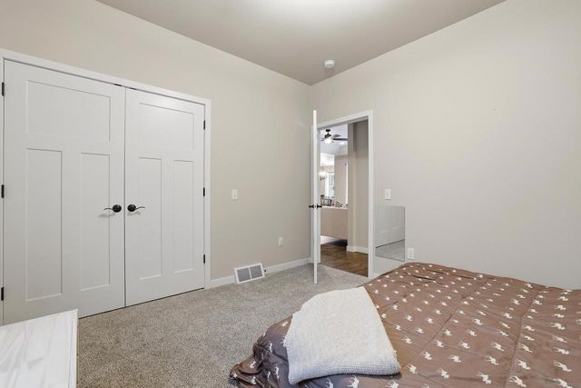 1894 STATELY CONIFER RIDGE, Rosholt, WI 54473