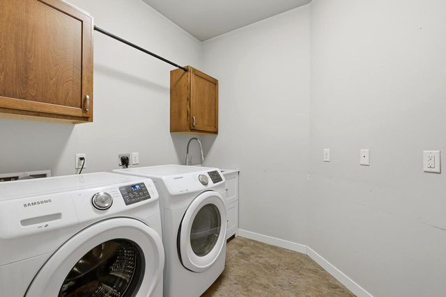 1894 STATELY CONIFER RIDGE, Rosholt, WI 54473