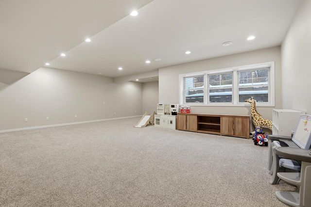 1894 STATELY CONIFER RIDGE, Rosholt, WI 54473