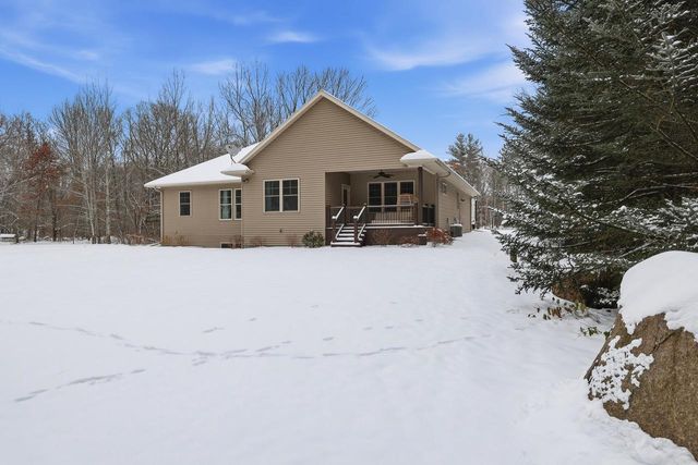 1894 STATELY CONIFER RIDGE, Rosholt, WI 54473