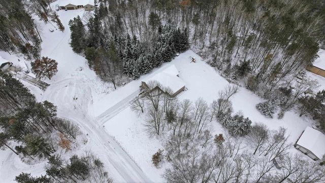 1894 STATELY CONIFER RIDGE, Rosholt, WI 54473