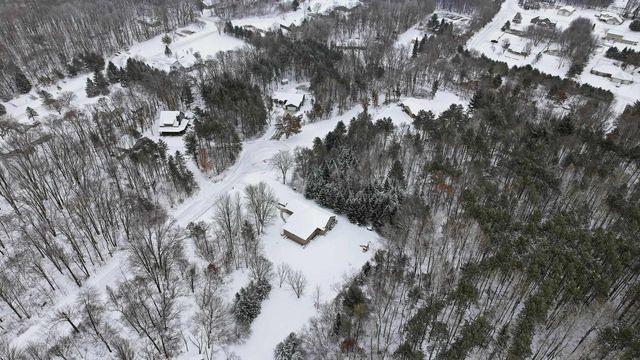 1894 STATELY CONIFER RIDGE, Rosholt, WI 54473