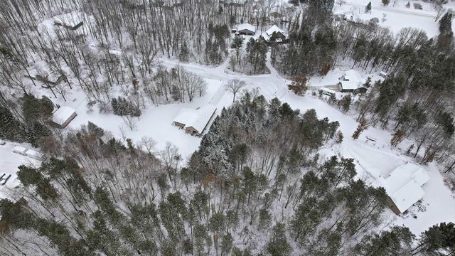 1894 STATELY CONIFER RIDGE, Rosholt, WI 54473