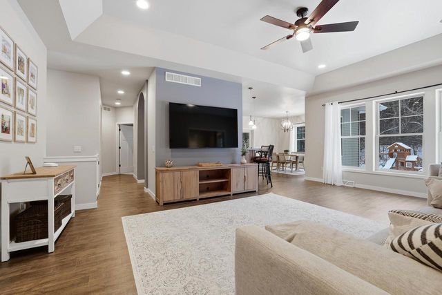 1894 STATELY CONIFER RIDGE, Rosholt, WI 54473