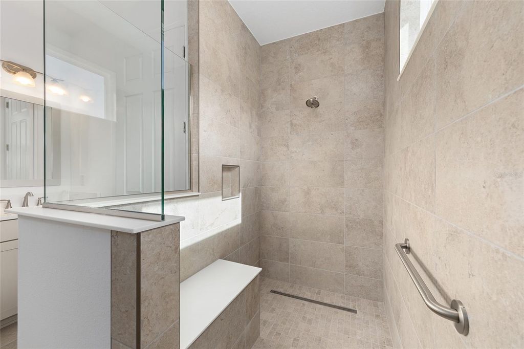 Image 25 of property listing at 8425 SW 101ST AVENUE, Ocala, FL 34481