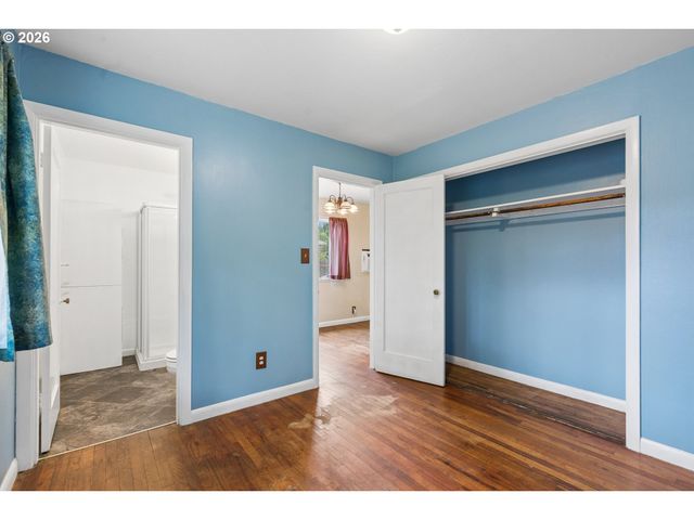 5817 Se FRANCIS St, Portland, OR 97206