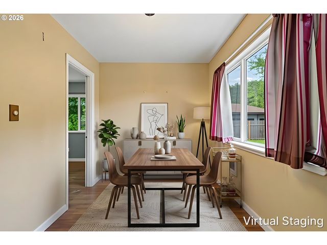 5817 Se FRANCIS St, Portland, OR 97206