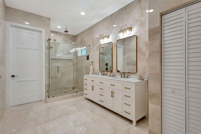 12952 Drayton Road SE, North Palm Beach, FL 33408