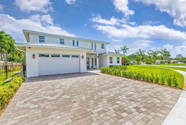 12952 Drayton Road SE, North Palm Beach, FL 33408