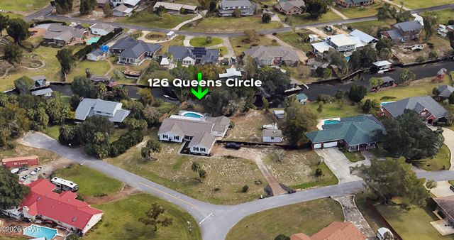 126 Queens Circle, Panama City, FL 32405