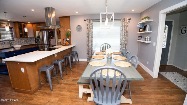 126 Queens Circle, Panama City, FL 32405