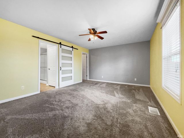 12421 Cold Water Drive, Evansville, IN 47725