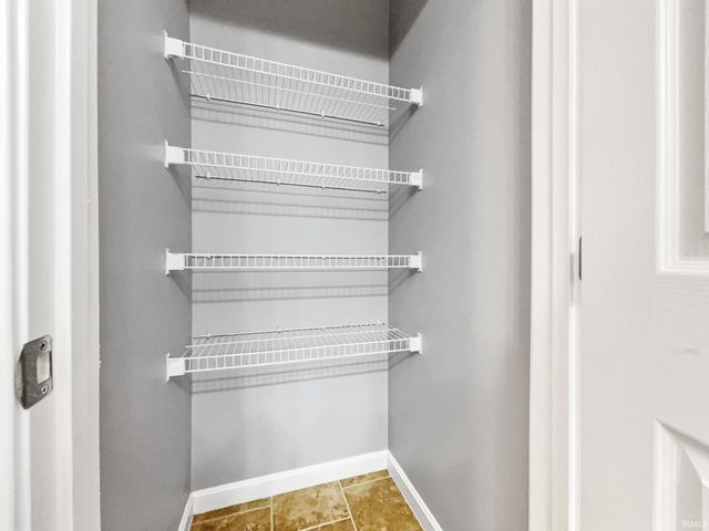 12421 Cold Water Drive, Evansville, IN 47725