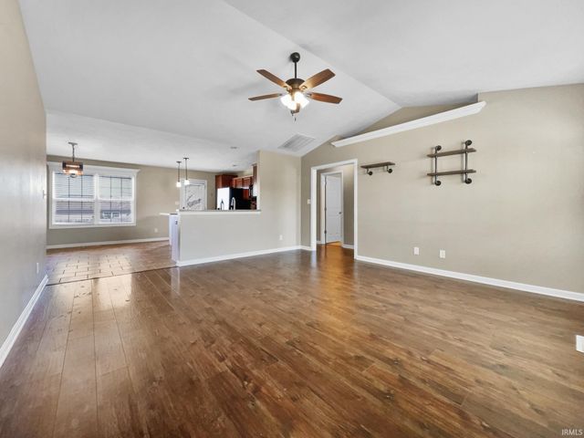 12421 Cold Water Drive, Evansville, IN 47725