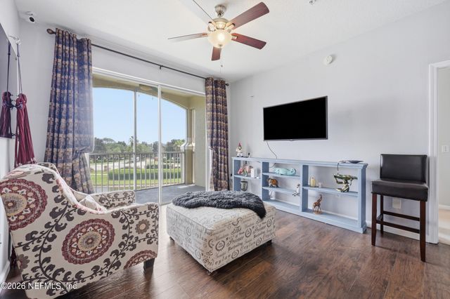 7801 POINT MEADOWS Drive 2303, Jacksonville, FL 32256