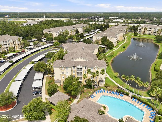 7801 POINT MEADOWS Drive 2303, Jacksonville, FL 32256