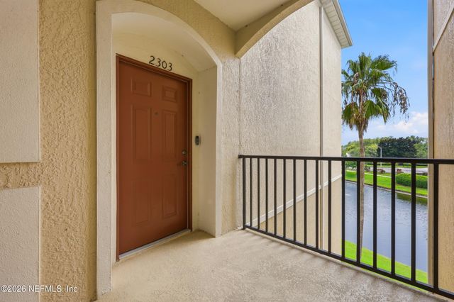 7801 POINT MEADOWS Drive 2303, Jacksonville, FL 32256