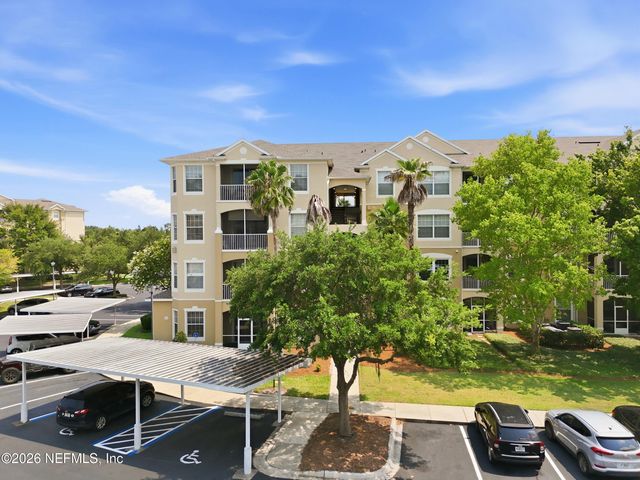 7801 POINT MEADOWS Drive 2303, Jacksonville, FL 32256
